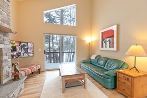 TV, fireplace - Sollotude Station Home: Walk to Downtown (Frisco)