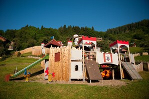 Aire de jeux - extérieure