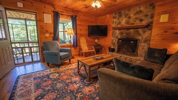 Smart TV, fireplace, DVD player