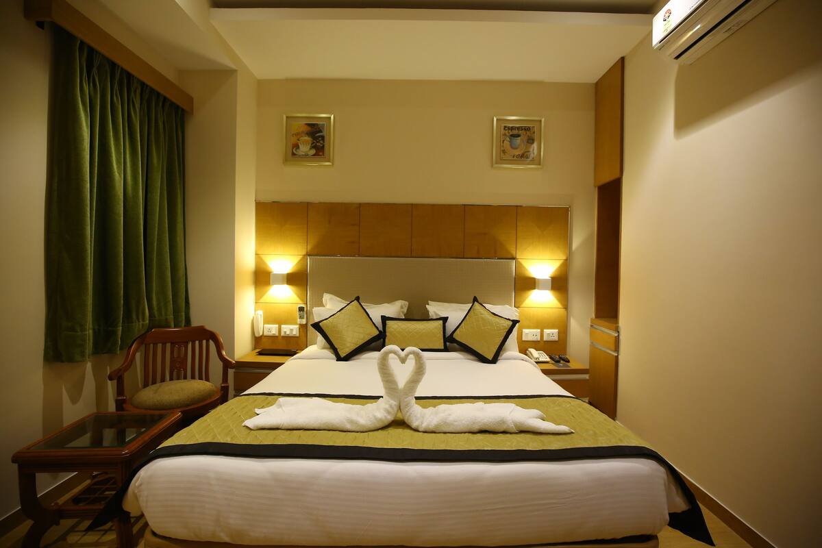 Phòng Executive, 1 phòng ngủ | Bộ trải giường bằng vải cotton Ai Cập, bộ đồ giường cao cấp