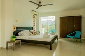 Bügeleisen/Bügelbrett, kostenloses WLAN, Bettwäsche