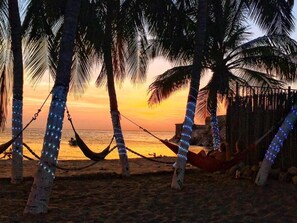 Beach - The Cantamar Beach Hostel (Santa Marta)