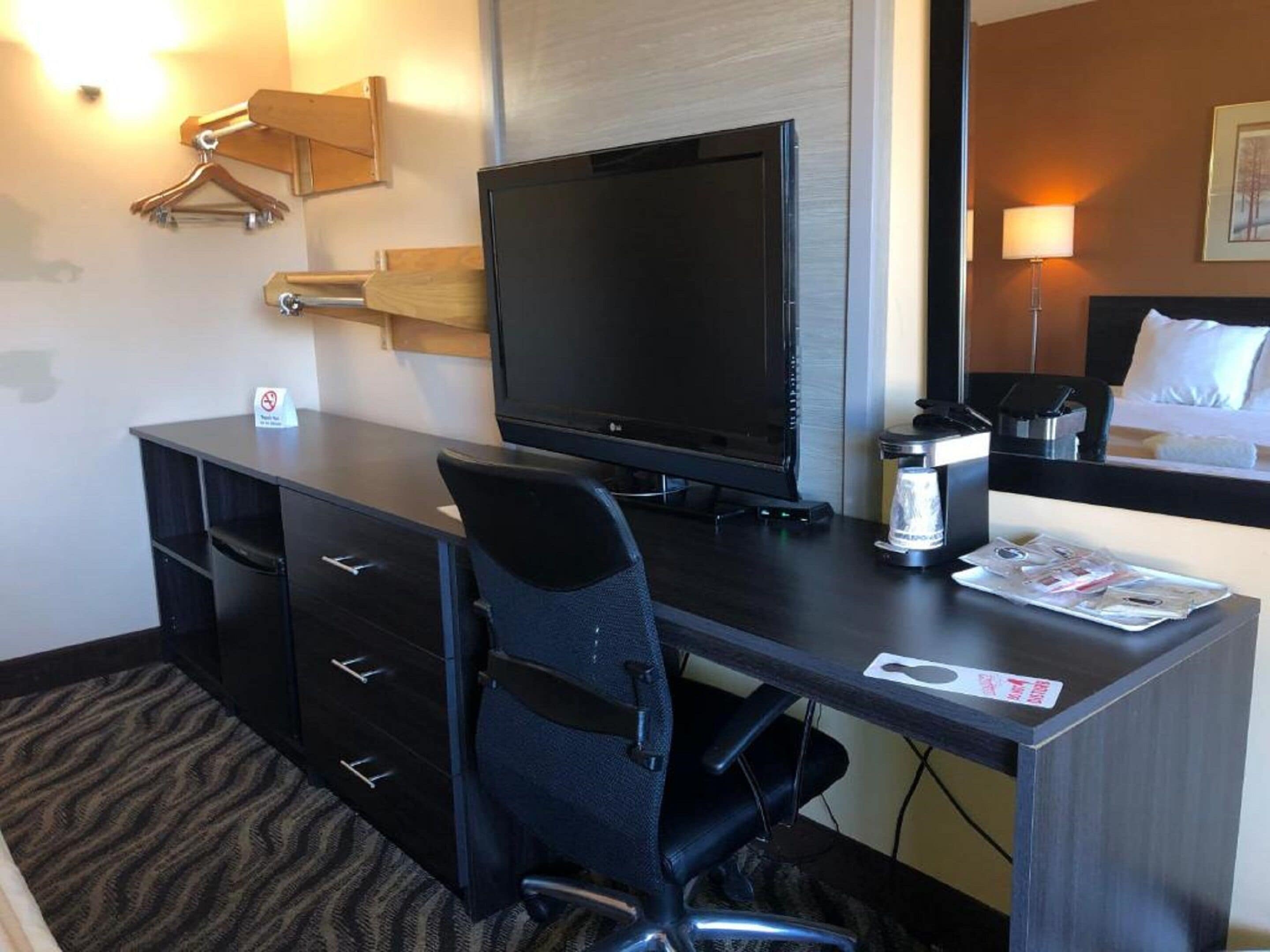 Photo - Hotel Elevation