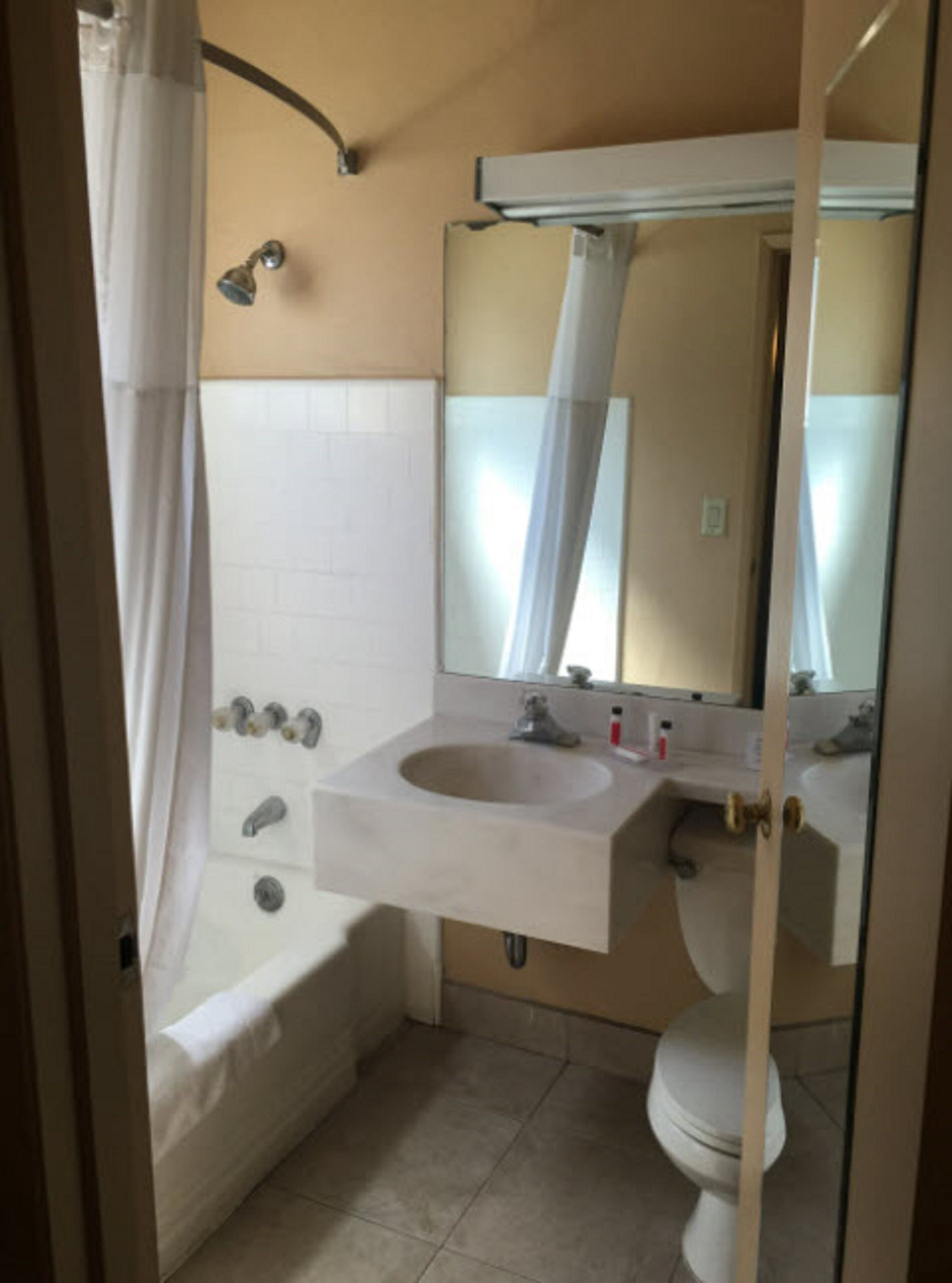 Photo - Hotel Elevation