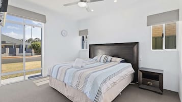 4 habitaciones, wifi gratis y ropa de cama