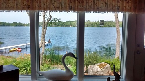 Serendipity Cottage on Lermond Pond