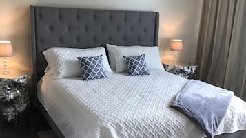 3 bedrooms, iron/ironing board, travel crib, free WiFi