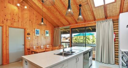 Beach House-5 minutes to beach, with deck surrounding house, family friendly