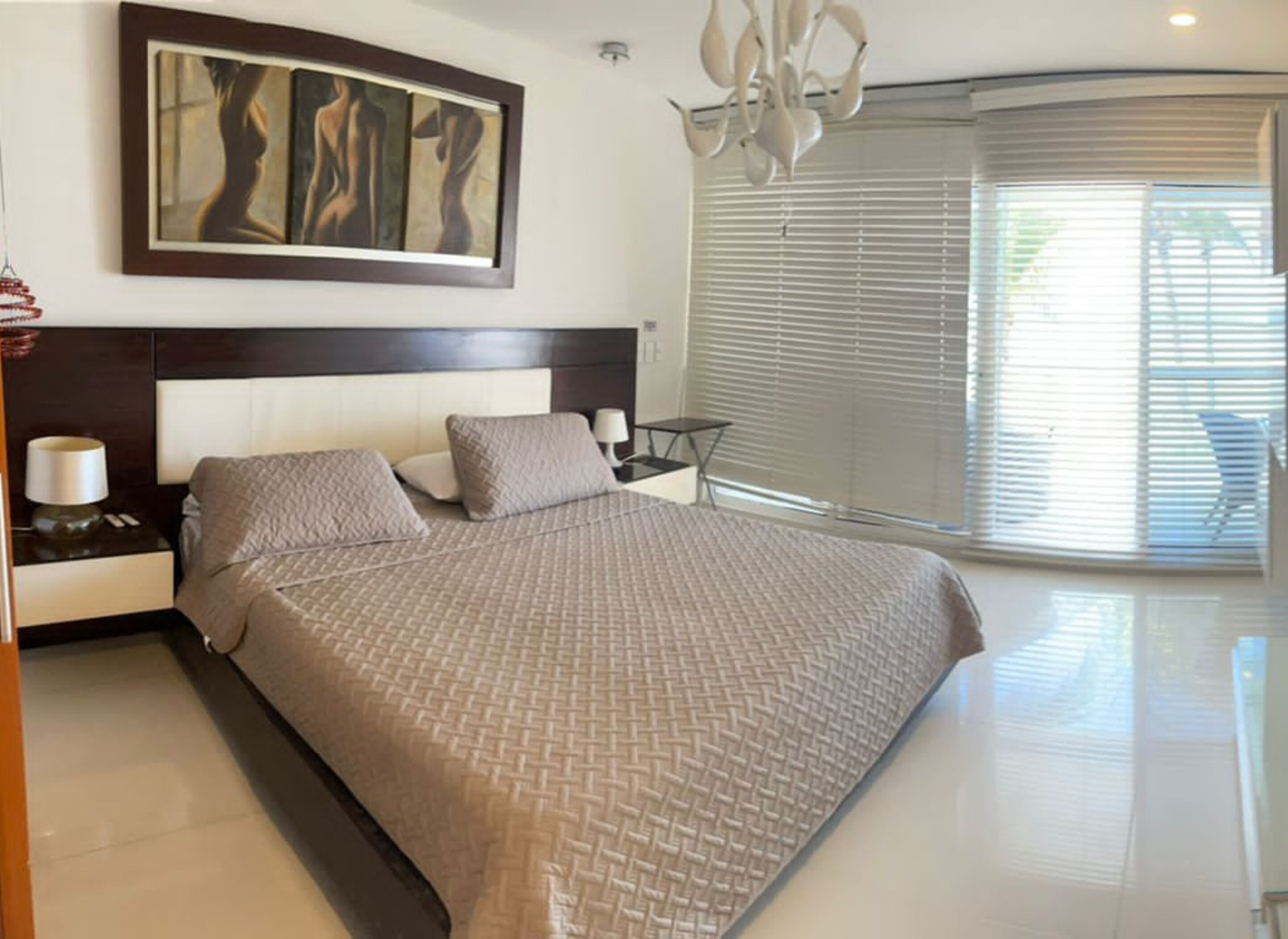 Perheparitalo, useita sänkyjä, tupakointi kielletty | Ilmainen Wi-Fi, vuodevaatteet