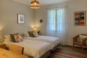 3 chambres, fer et planche Ă repasser, lit parapluie, Wi-Fi gratuit