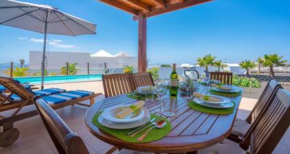 Villa Clara, quartier calme Tias avec piscine privée, chauffée et barbecue.