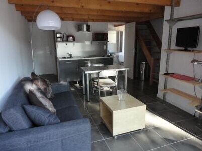 Charming cottage for your vacation, calm near the sea, large beach. Proxi Les Sables.