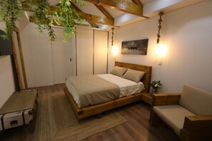 1 bedroom, internet, bed sheets