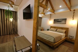 1 bedroom, internet, bed sheets