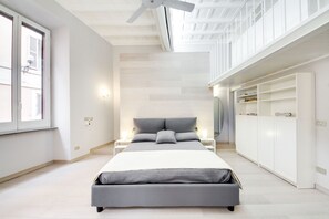 1 bedroom, in-room safe, iron/ironing board, travel cot