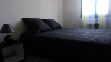 2 soveværelser, gratis Wi-Fi, sengetøj