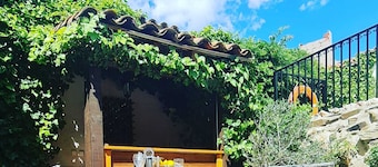 Casa Rural Miel y Romero for 8 people, (pet friendly).