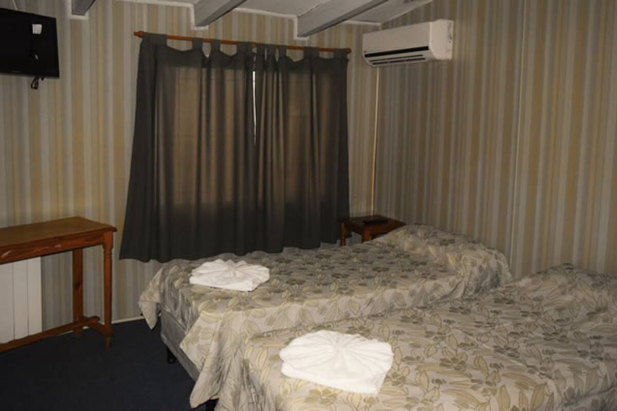 Quadruple Room | Free WiFi, bed sheets
