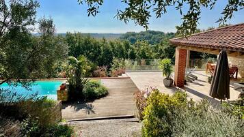 Piscine extérieure, piscine chauffée