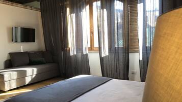 2 chambres, fer et planche Ă repasser, lit parapluie, Wi-Fi