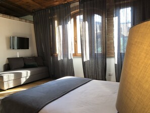 2 Schlafzimmer, Bügeleisen/Bügelbrett, Reisekinderbett, WLAN