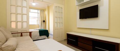 1 bedroom, iron/ironing board, WiFi, bed sheets