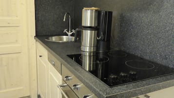 冰箱、烤箱、炉灶、洗碗机