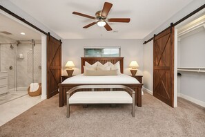 3 bedrooms, desk, iron/ironing board, WiFi