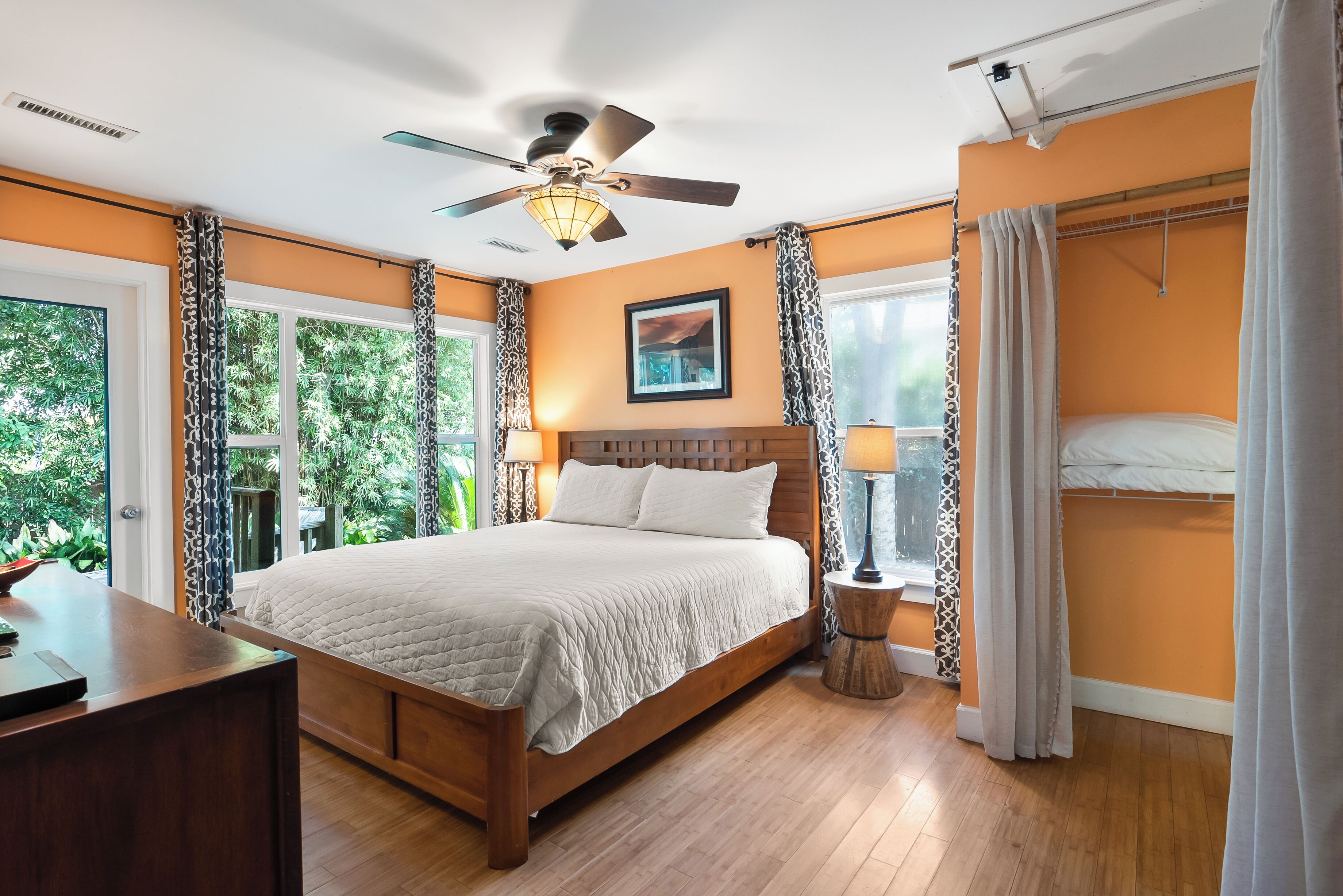 3 habitaciones, tabla de planchar con plancha y wifi gratis 