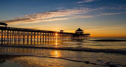 Great Family Beach House and 5% off weekly stays, last minute or mobile booking!