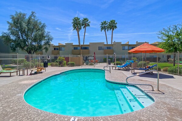 Outdoor pool, a heated pool