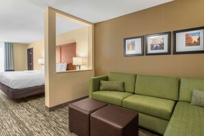 Premium bedding, pillow-top beds, desk, laptop workspace - Comfort Inn and Suites Ames near ISU Campus (Ames)
