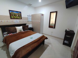 Standardzimmer, 1 Doppelbett, Gemeinschaftsbad