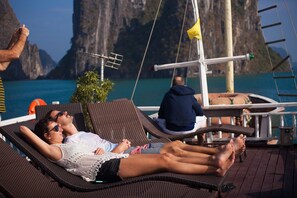 Interior detail - Golden Star Cruise (Ha Long)