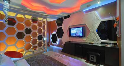 Roman Vacation Motel