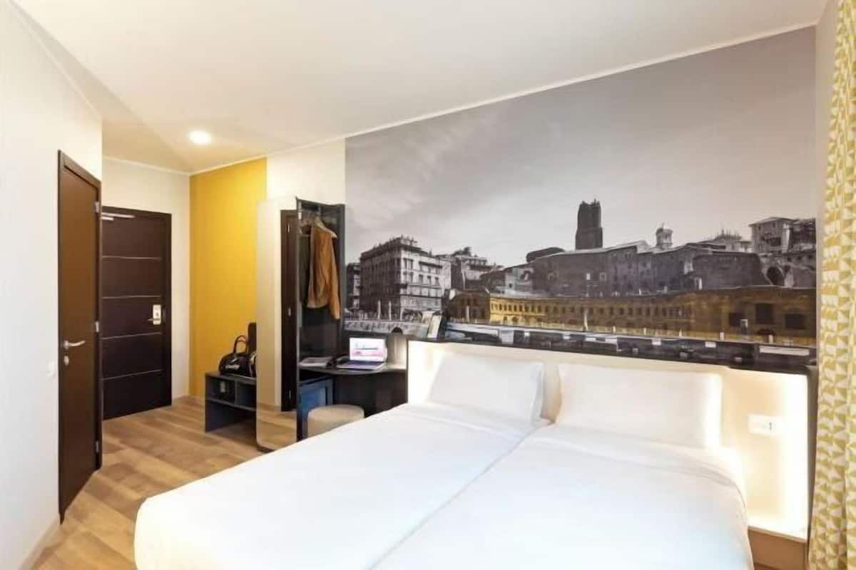 Coffres-forts dans les chambres, bureau, rideaux occultants