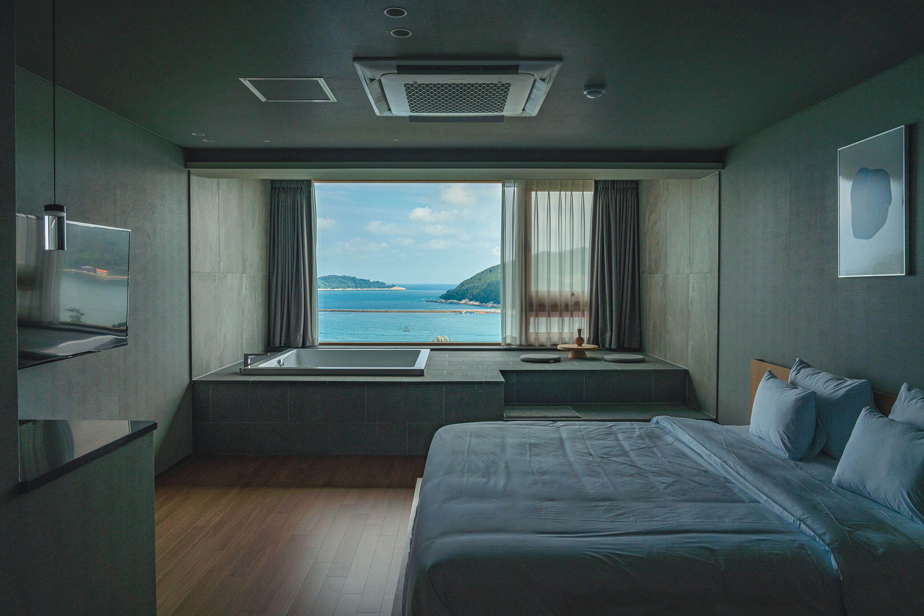 Habitación estándar | Escritorio, cortinas blackout, wifi gratis y ropa de cama 