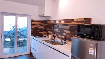 Nhà truyền thống, tòa nhà phụ (# 2) | Bếp riêng | Tủ lạnh, lò vi sóng, bếp nấu, dụng cụ pha cà phê/trà
