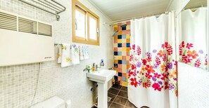Premium Room | Bathroom