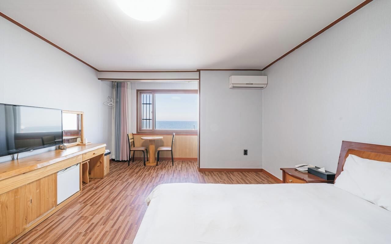 Photo - Fantastic Ocean View Sydney Hotel