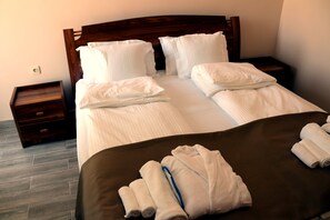 標準雙人房 | 隔音、熨斗/熨衣板、免費無線上網、床單