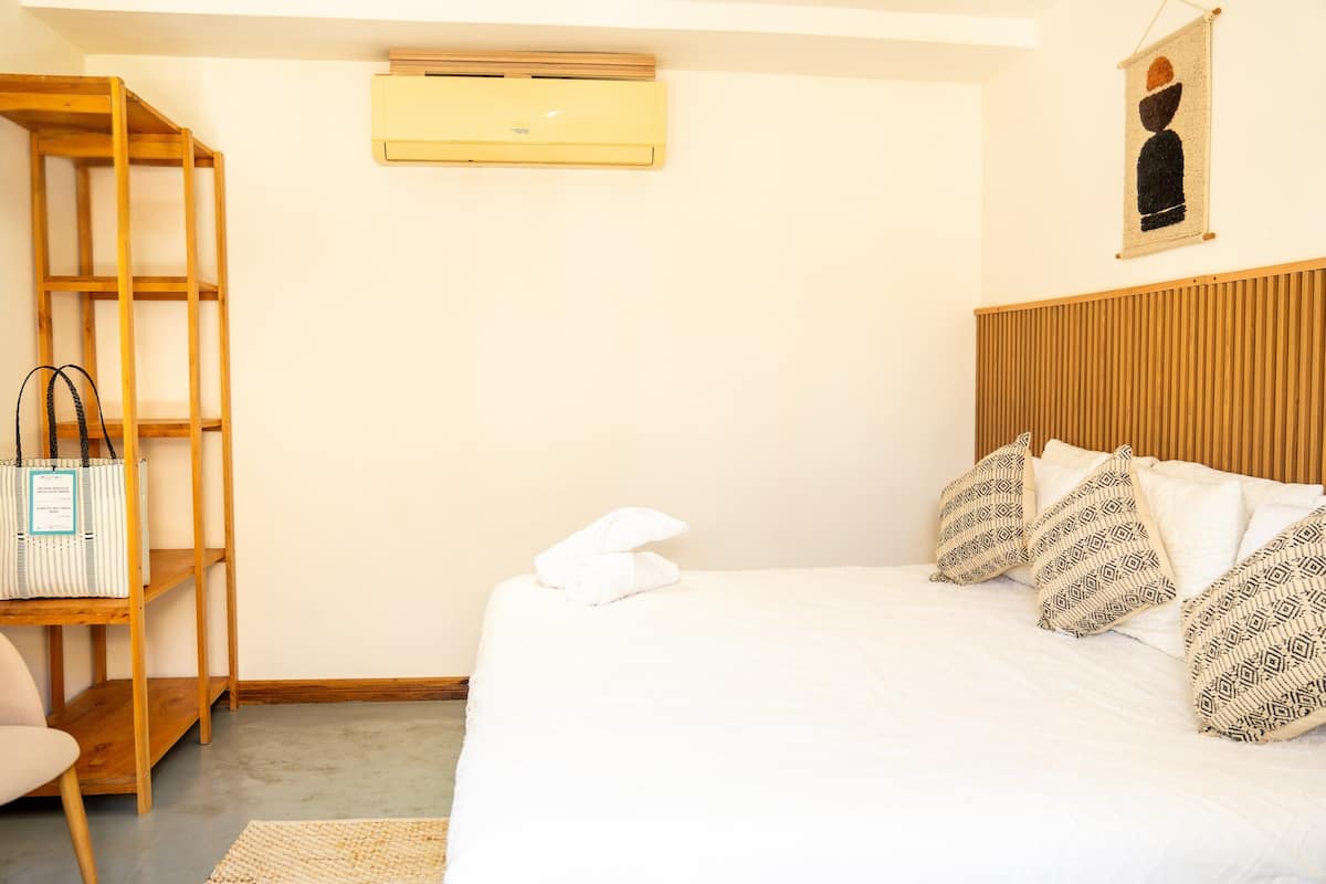 Standaard kamer, 1 twee- of 2 eenpersoonsbedden (Standard Double Room) | Italiaanse Frette-lakens, luxe beddengoed, pillowtop-bedden