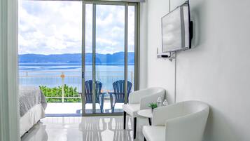 Panorama-Zimmer, Seeblick | Italienische Bettbezüge von Frette, hochwertige Bettwaren