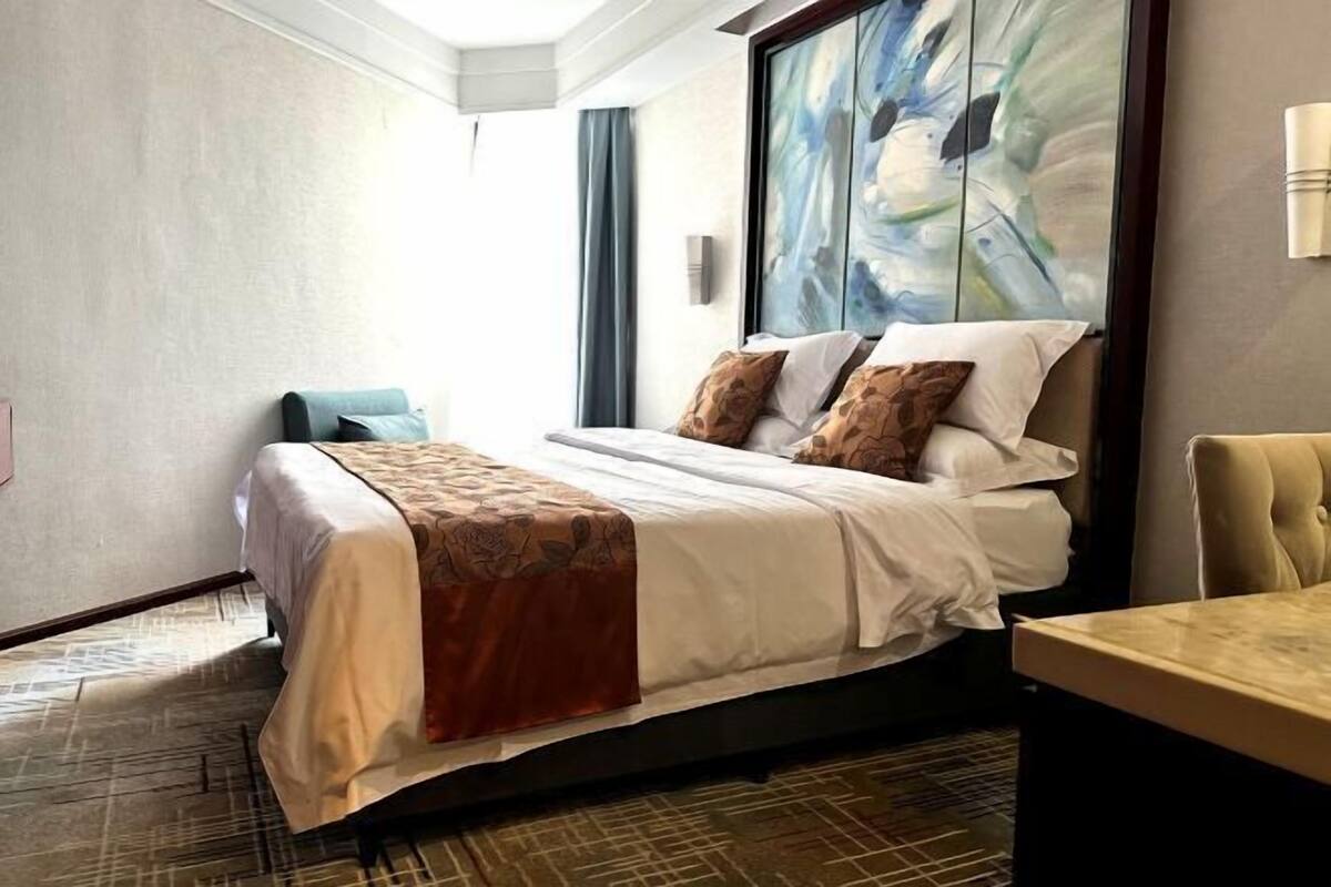 Desk, blackout drapes, iron/ironing board, free WiFi