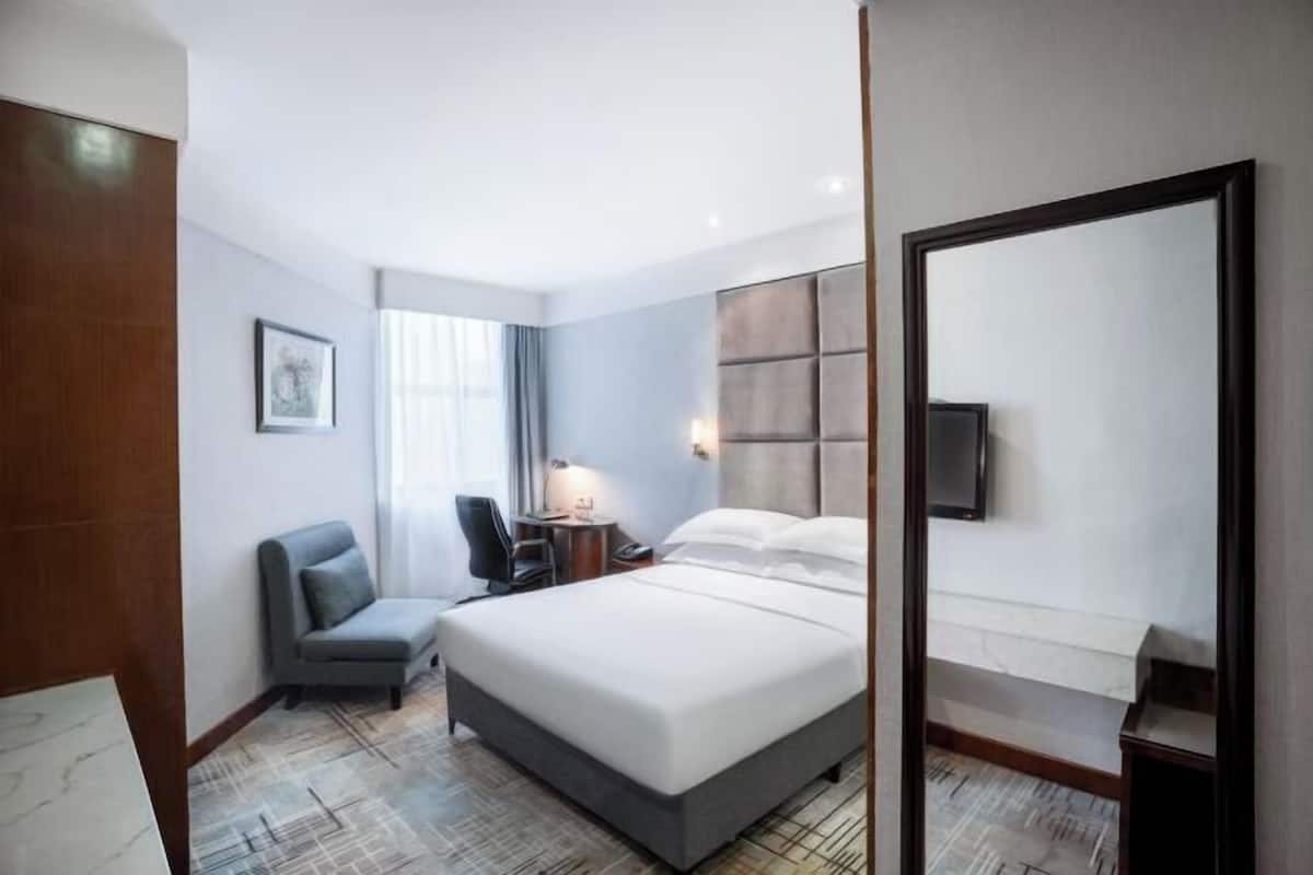 Desk, blackout drapes, iron/ironing board, free WiFi