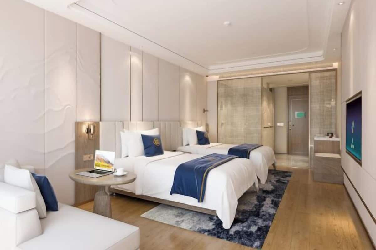 Desk, blackout drapes, iron/ironing board, free WiFi