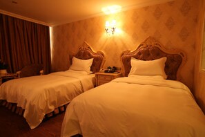 โต๊ะทำงาน, ผ้าม่านกันแสง, เตียงเสริม/เปล, Wi-Fi ฟรี