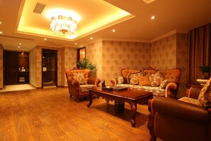 TV - Jiali Holiday Inn Wanhe Branch (Chengdu)