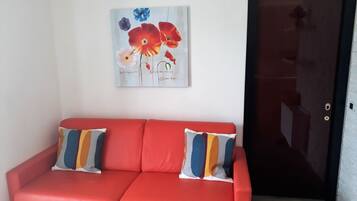 Apartment, 1 Schlafzimmer | Wohnzimmer | Fernseher