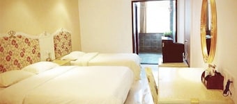 Jiali Inn Width Alley Branch
